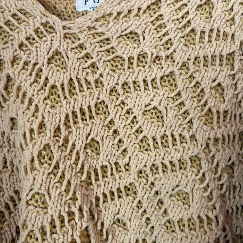💚POL Yellow Knit Sweater - Picture 2 of 5